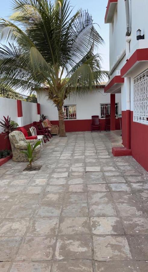 فندق Coco Island بانجول المظهر الخارجي الصورة